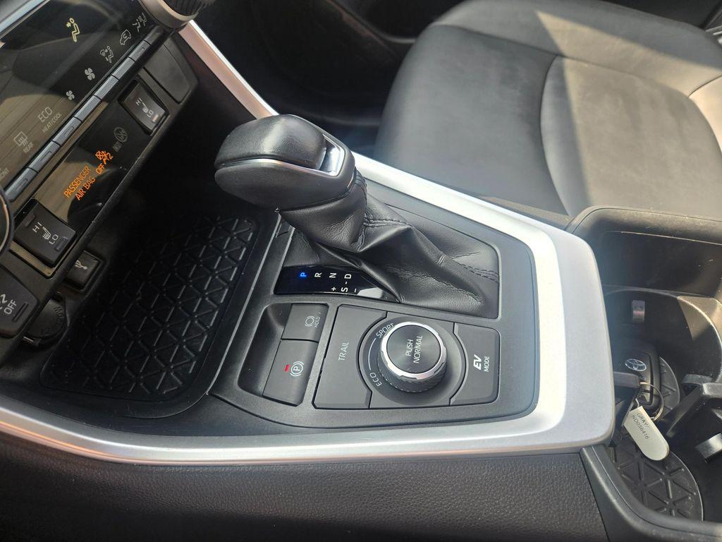 used 2022 Toyota RAV4 Hybrid car, priced at $33,928