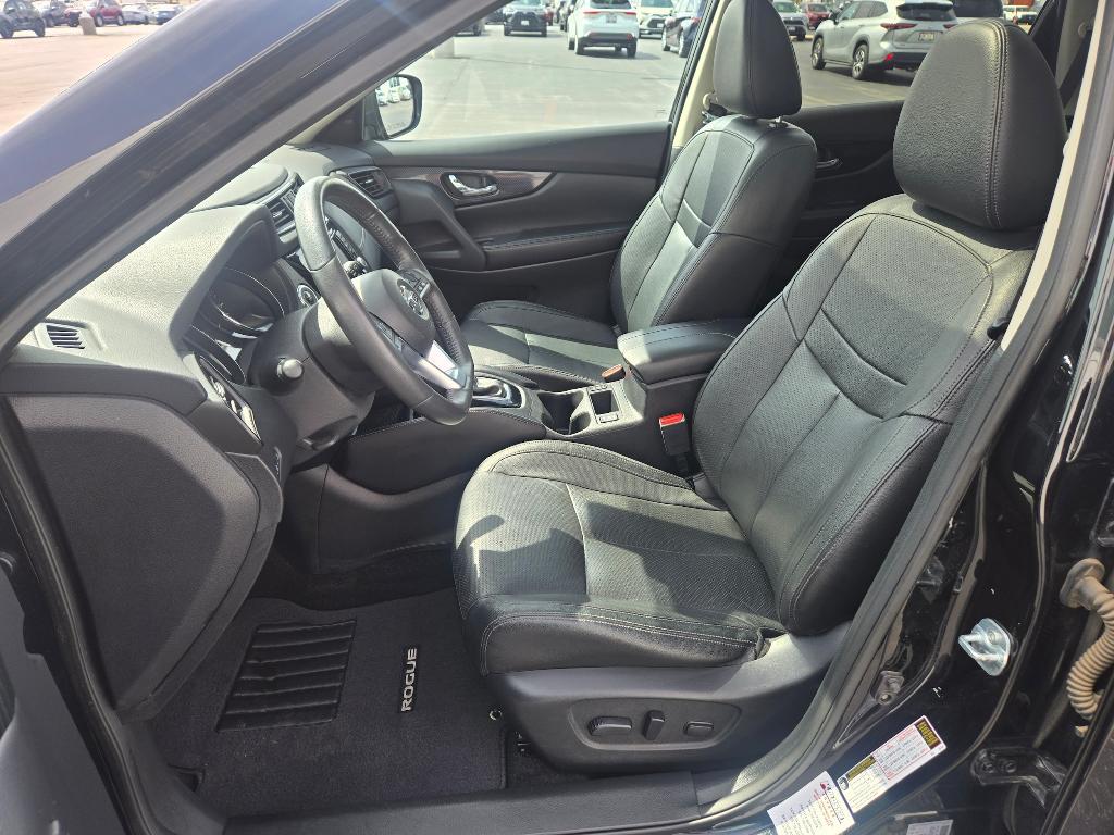 used 2017 Nissan Rogue car, priced at $16,268