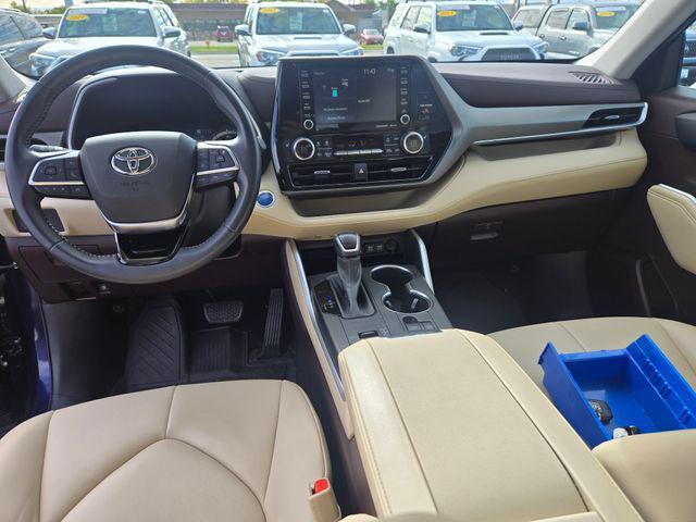 used 2021 Toyota Highlander Hybrid car, priced at $36,646