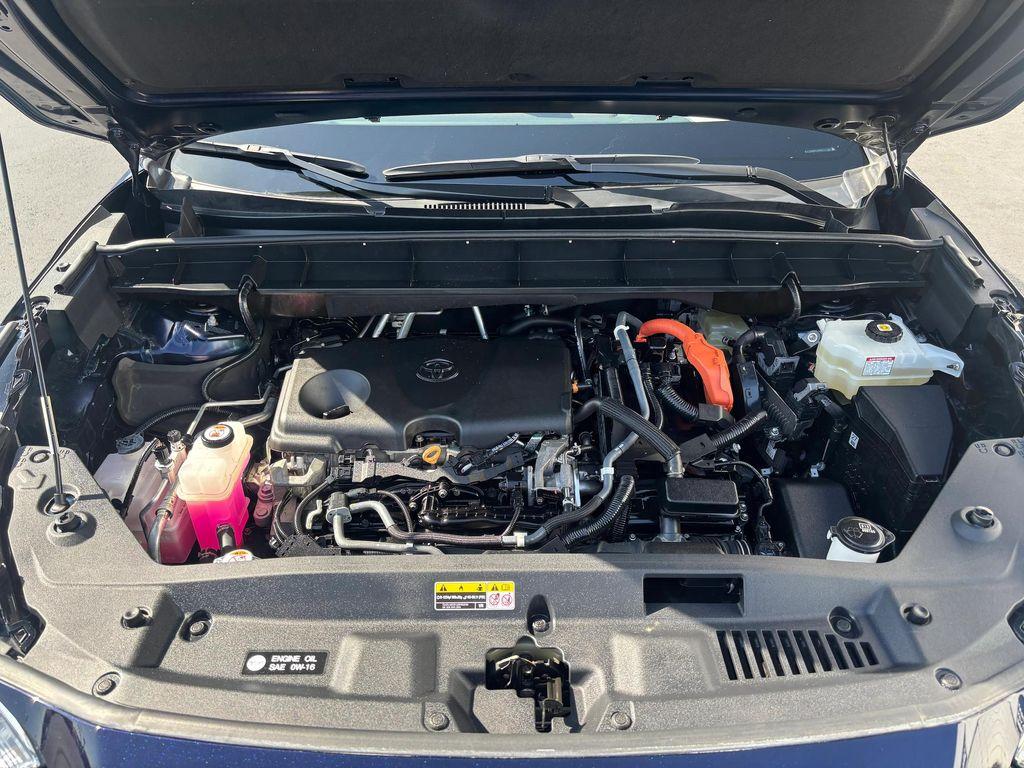 used 2021 Toyota Highlander Hybrid car, priced at $38,314