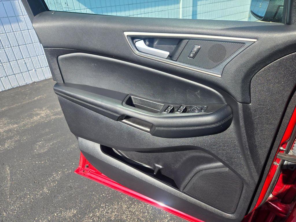 used 2021 Ford Edge car, priced at $23,994