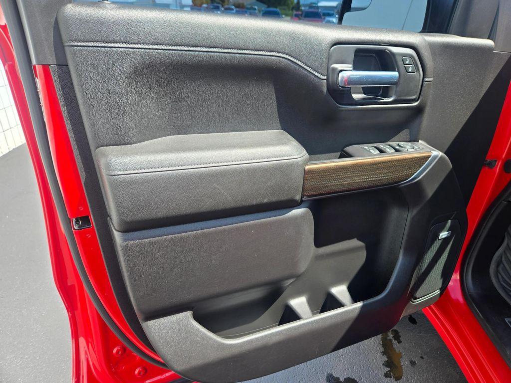 used 2021 Chevrolet Silverado 1500 car, priced at $43,539
