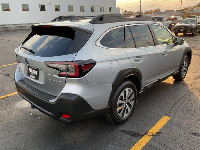 used 2025 Subaru Outback car, priced at $30,285