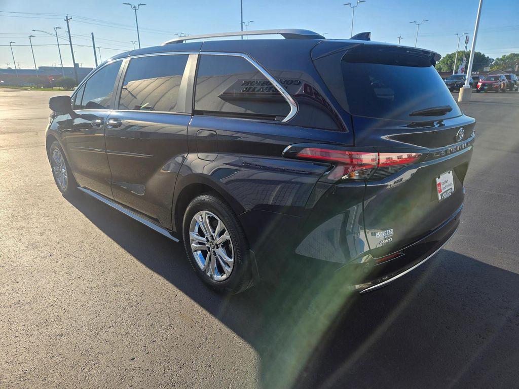used 2023 Toyota Sienna car, priced at $52,993