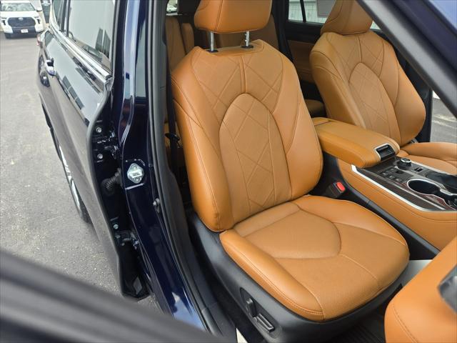 used 2024 Toyota Highlander car, priced at $51,900