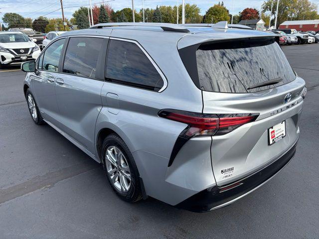 used 2021 Toyota Sienna car, priced at $38,999