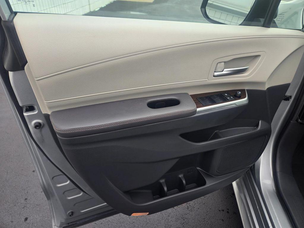 used 2024 Toyota Sienna car, priced at $49,995