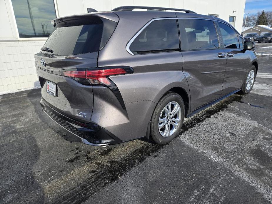 used 2022 Toyota Sienna car, priced at $45,995