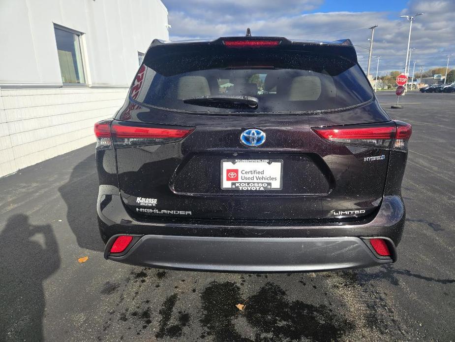 used 2021 Toyota Highlander Hybrid car, priced at $39,378