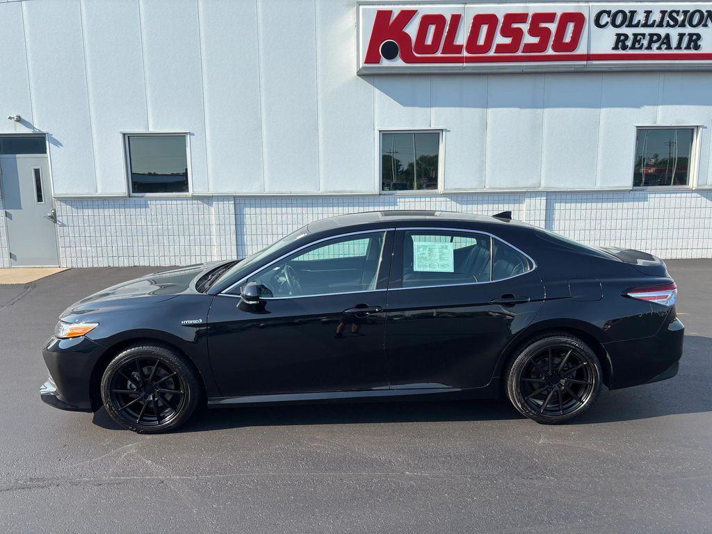 used 2020 Toyota Camry Hybrid car, priced at $26,258