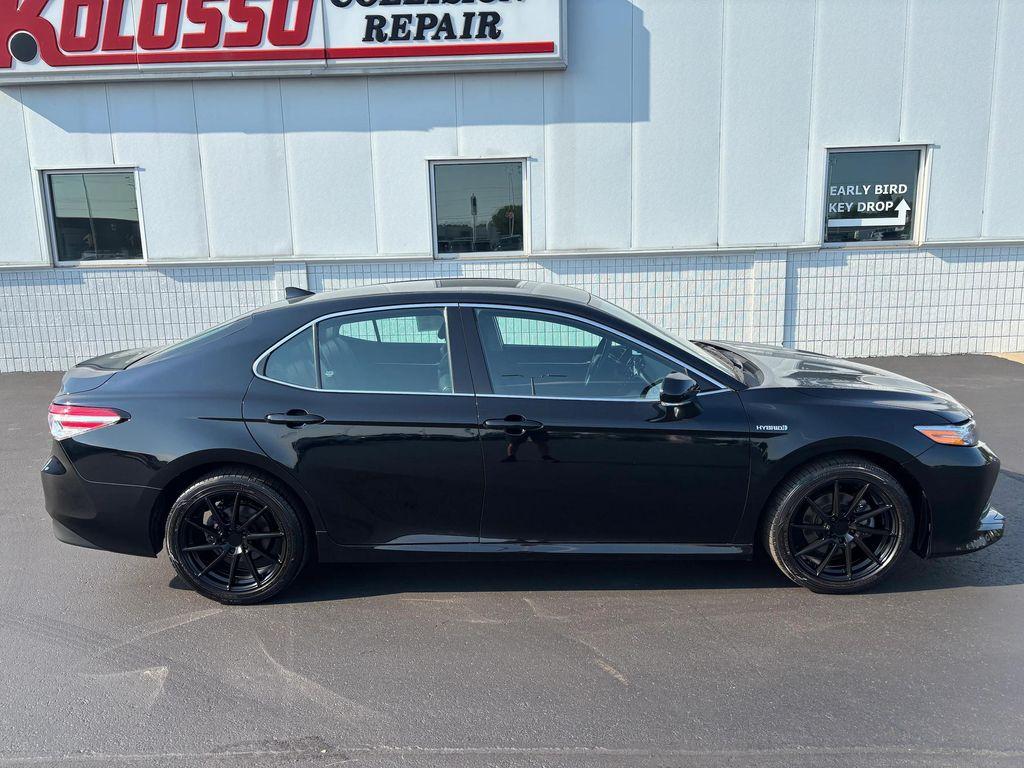 used 2020 Toyota Camry Hybrid car, priced at $26,258