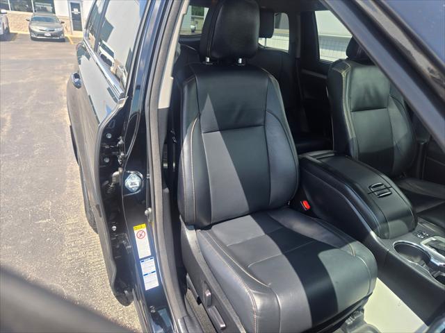 used 2017 Toyota Highlander car, priced at $20,995