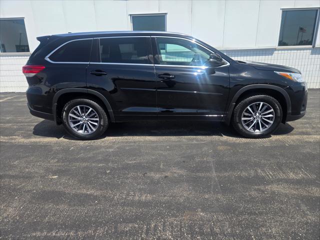 used 2017 Toyota Highlander car, priced at $20,995