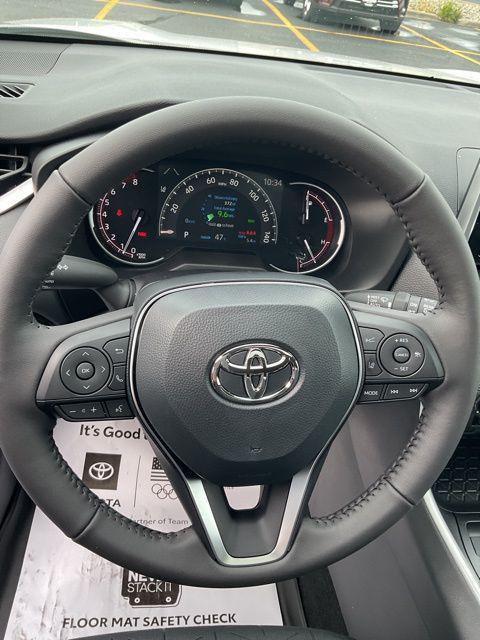 new 2025 Toyota RAV4 car, priced at $37,234