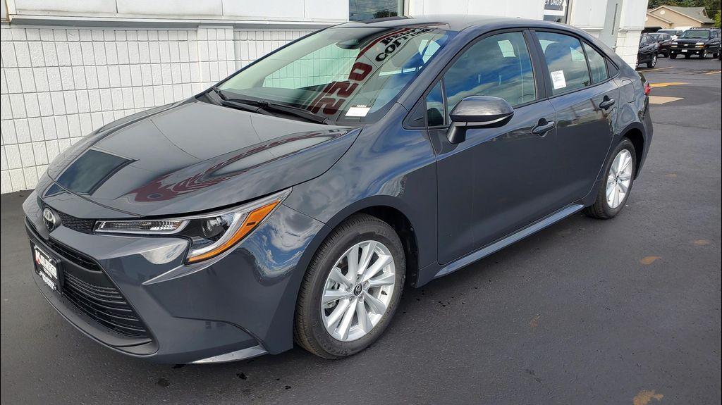 new 2025 Toyota Corolla car, priced at $25,234