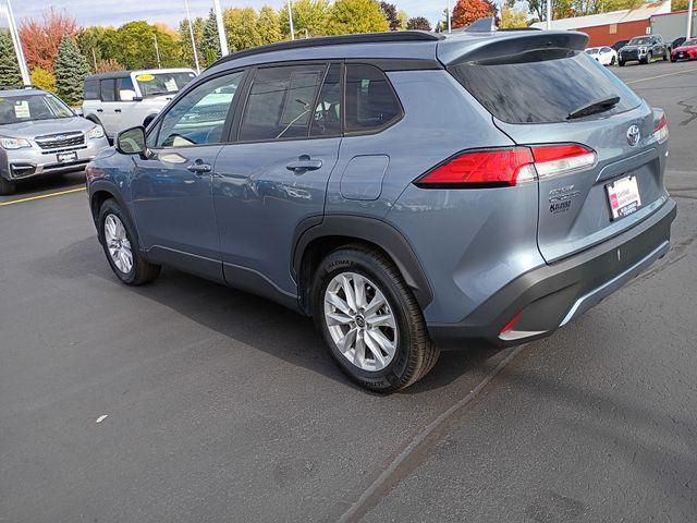 used 2024 Toyota Corolla Cross car, priced at $23,237