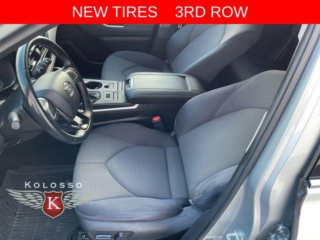 used 2020 Toyota Highlander car, priced at $22,878