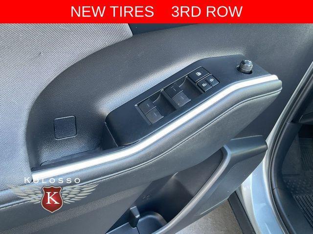 used 2020 Toyota Highlander car, priced at $22,878