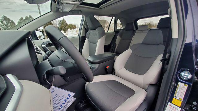 new 2025 Toyota RAV4 car, priced at $36,994