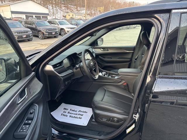 new 2025 Jeep Grand Cherokee car, priced at $39,432