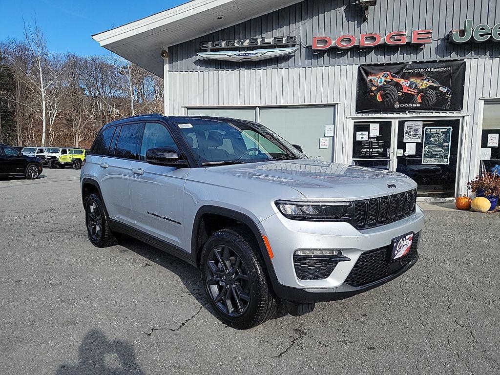 new 2025 Jeep Grand Cherokee car, priced at $47,486