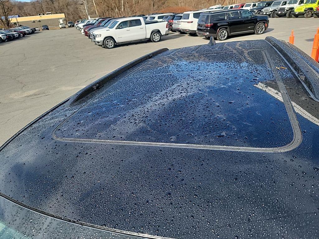 new 2025 Jeep Grand Cherokee car, priced at $47,486