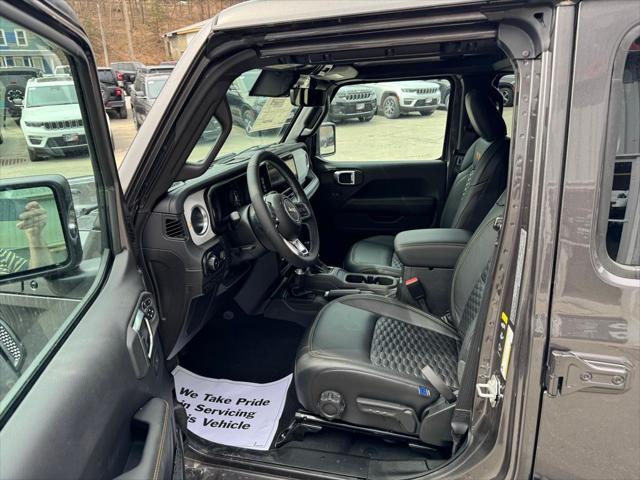 new 2025 Jeep Wrangler car, priced at $49,679