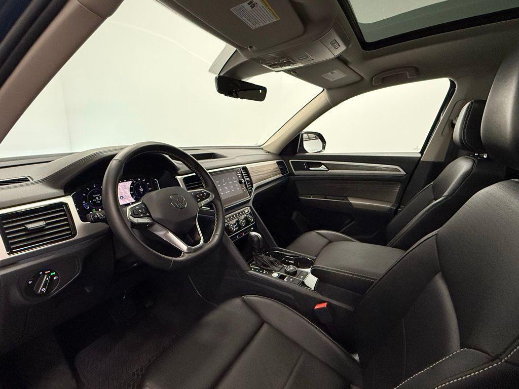 used 2022 Volkswagen Atlas car, priced at $26,574