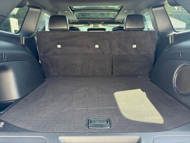 used 2022 Jeep Grand Cherokee car, priced at $28,974