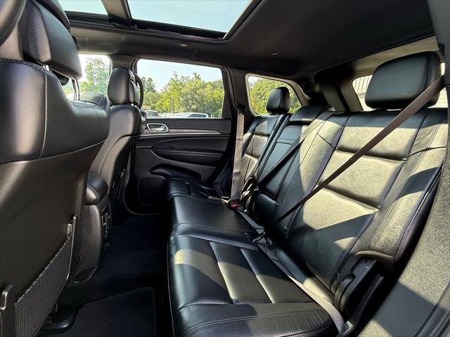 used 2022 Jeep Grand Cherokee car, priced at $28,974