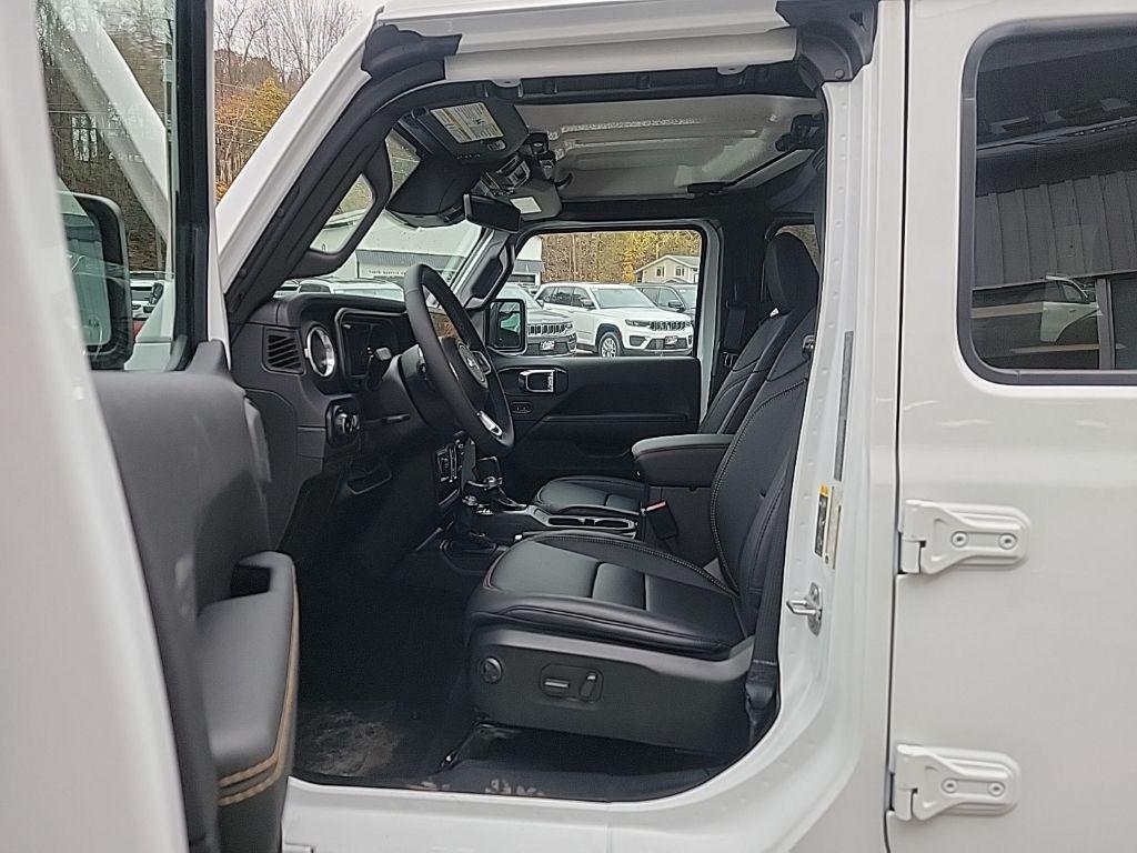 new 2026 Jeep Wrangler car, priced at $53,795