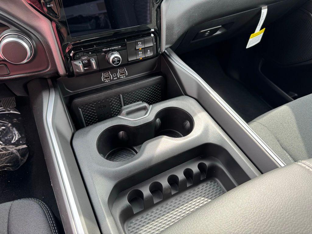 new 2025 Ram 1500 car, priced at $56,675