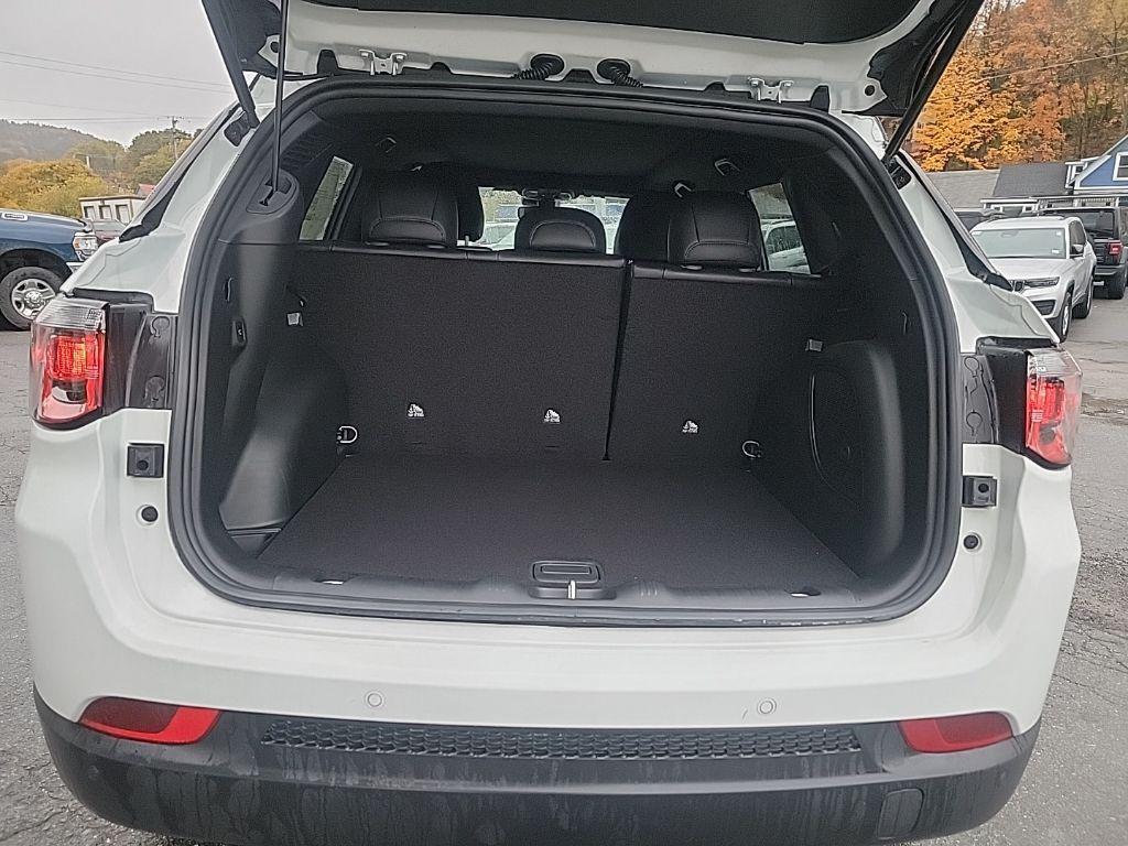 new 2026 Jeep Compass car, priced at $38,045