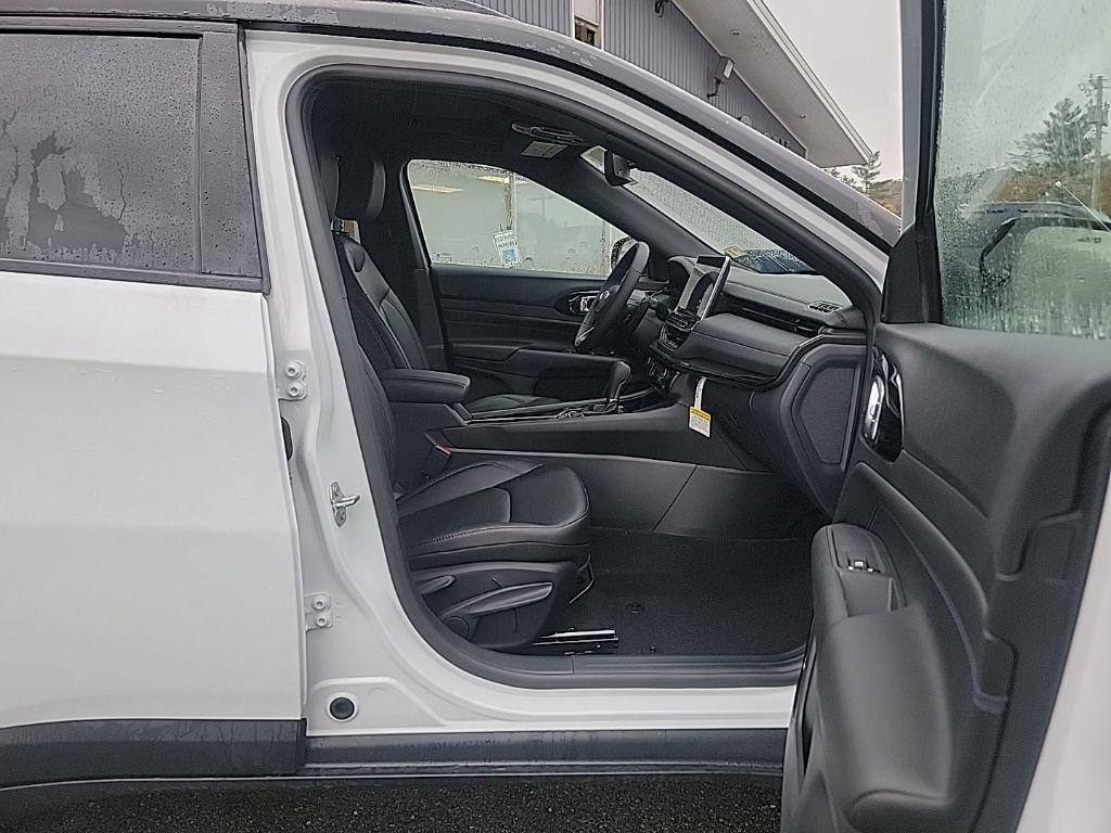 new 2026 Jeep Compass car, priced at $38,045