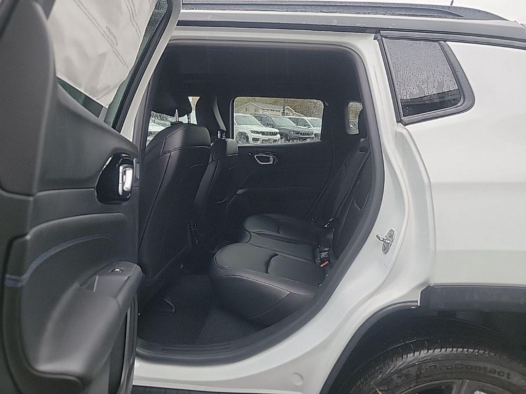 new 2026 Jeep Compass car, priced at $38,045