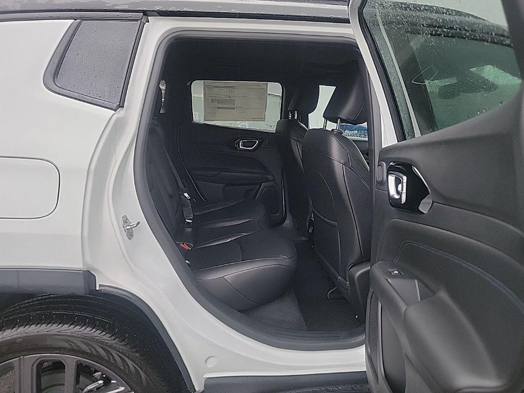 new 2026 Jeep Compass car, priced at $38,045