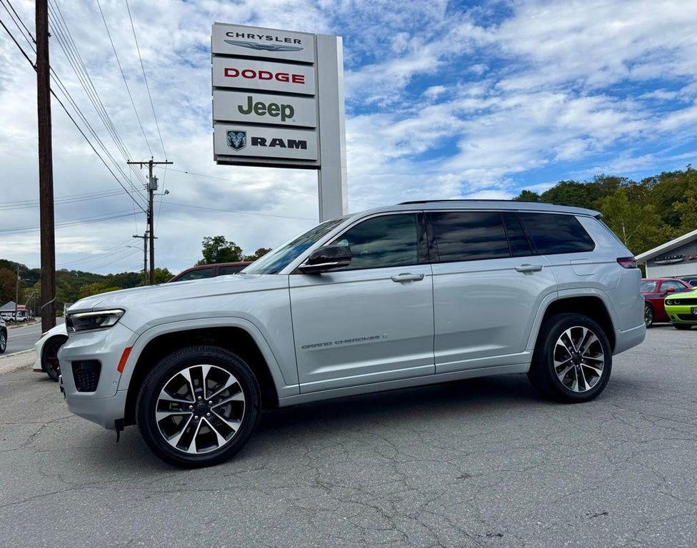 used 2022 Jeep Grand Cherokee L car, priced at $41,974