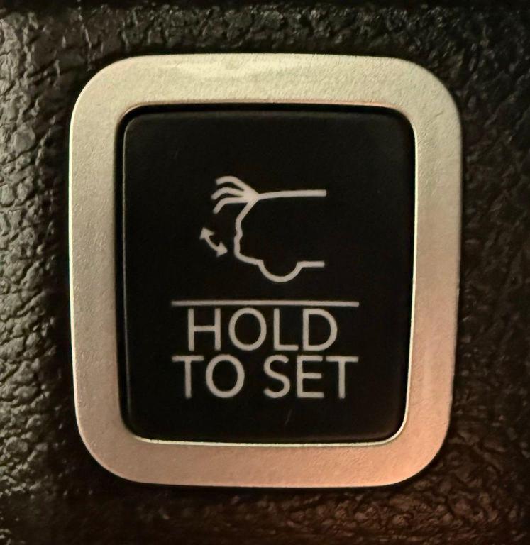 used 2022 Jeep Grand Cherokee L car, priced at $41,974