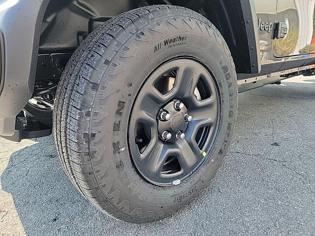 new 2025 Jeep Wrangler car, priced at $38,655