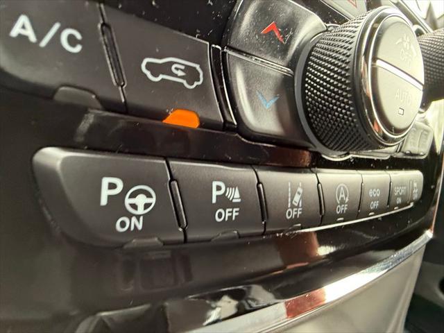 used 2021 Jeep Grand Cherokee car, priced at $29,574