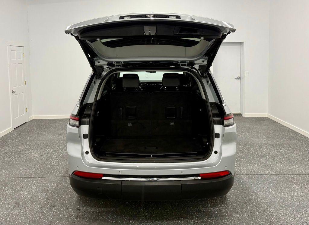 used 2023 Jeep Grand Cherokee L car, priced at $31,974