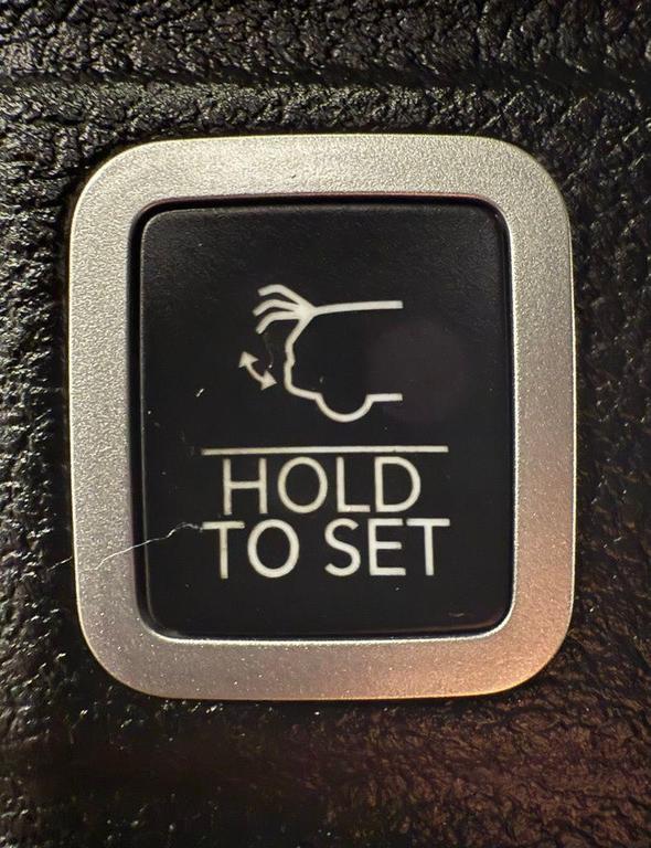 used 2023 Jeep Grand Cherokee L car, priced at $31,974