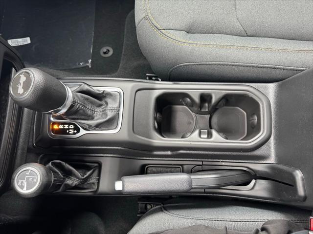 new 2025 Jeep Wrangler car, priced at $43,382