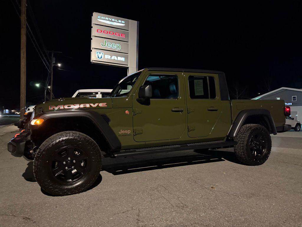 used 2022 Jeep Gladiator car, priced at $37,974
