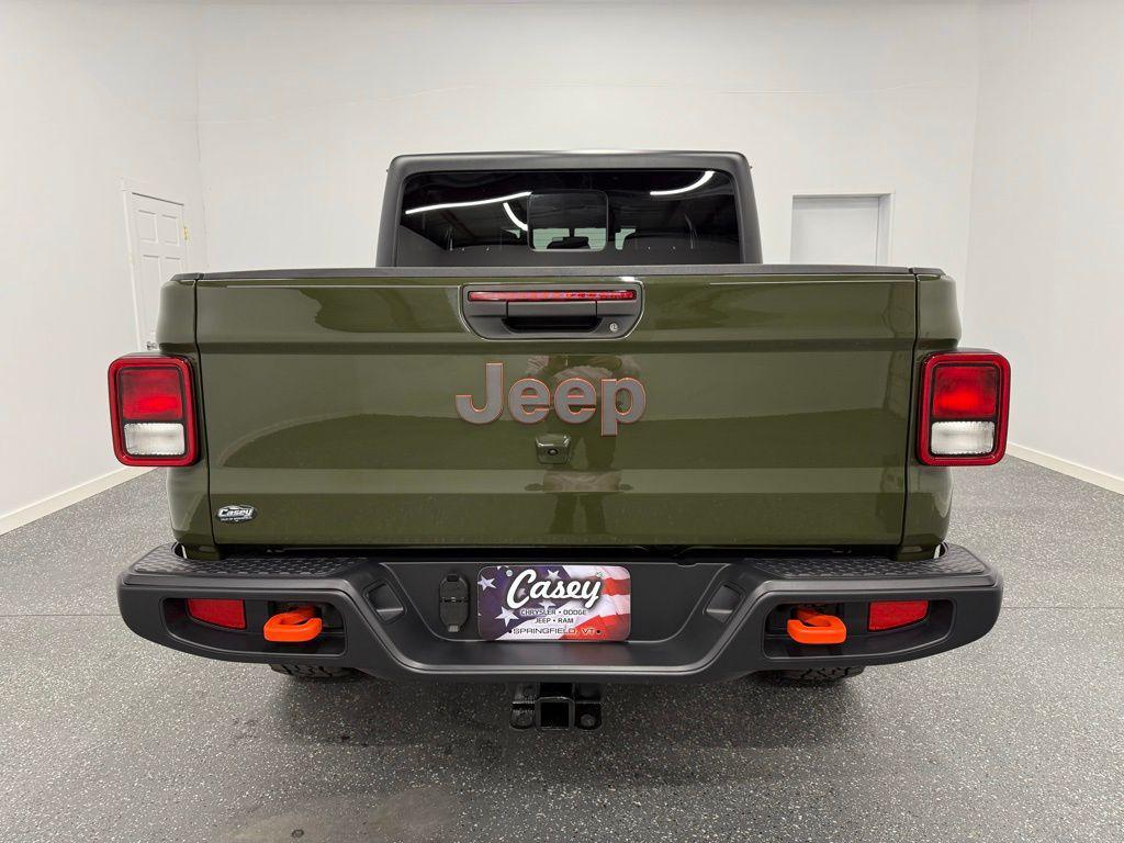 used 2022 Jeep Gladiator car, priced at $37,974