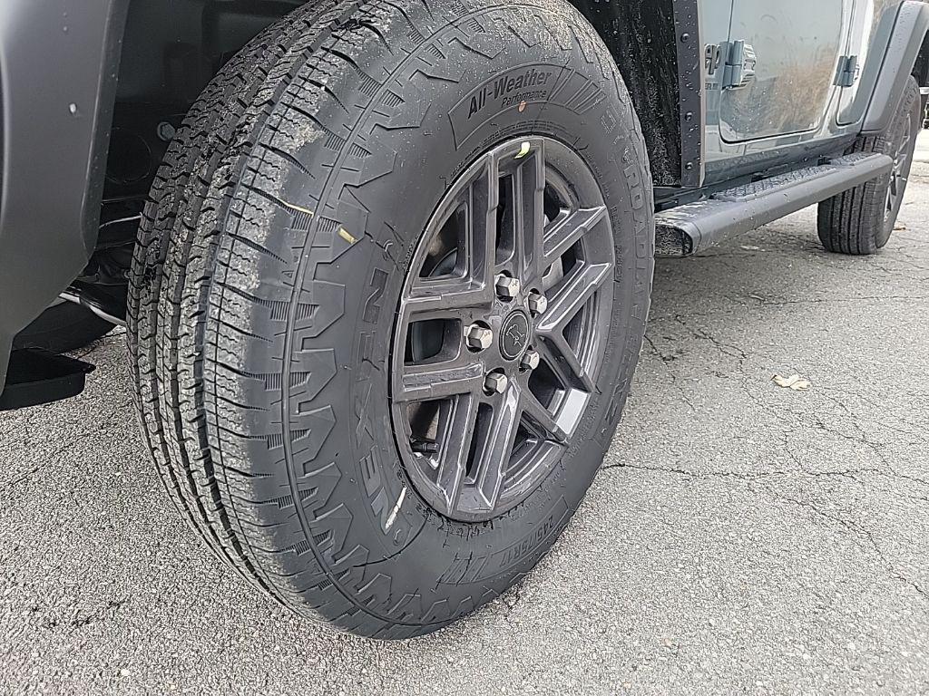 new 2026 Jeep Wrangler car, priced at $49,970