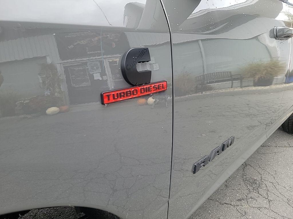 new 2025 Ram 2500 car, priced at $81,905