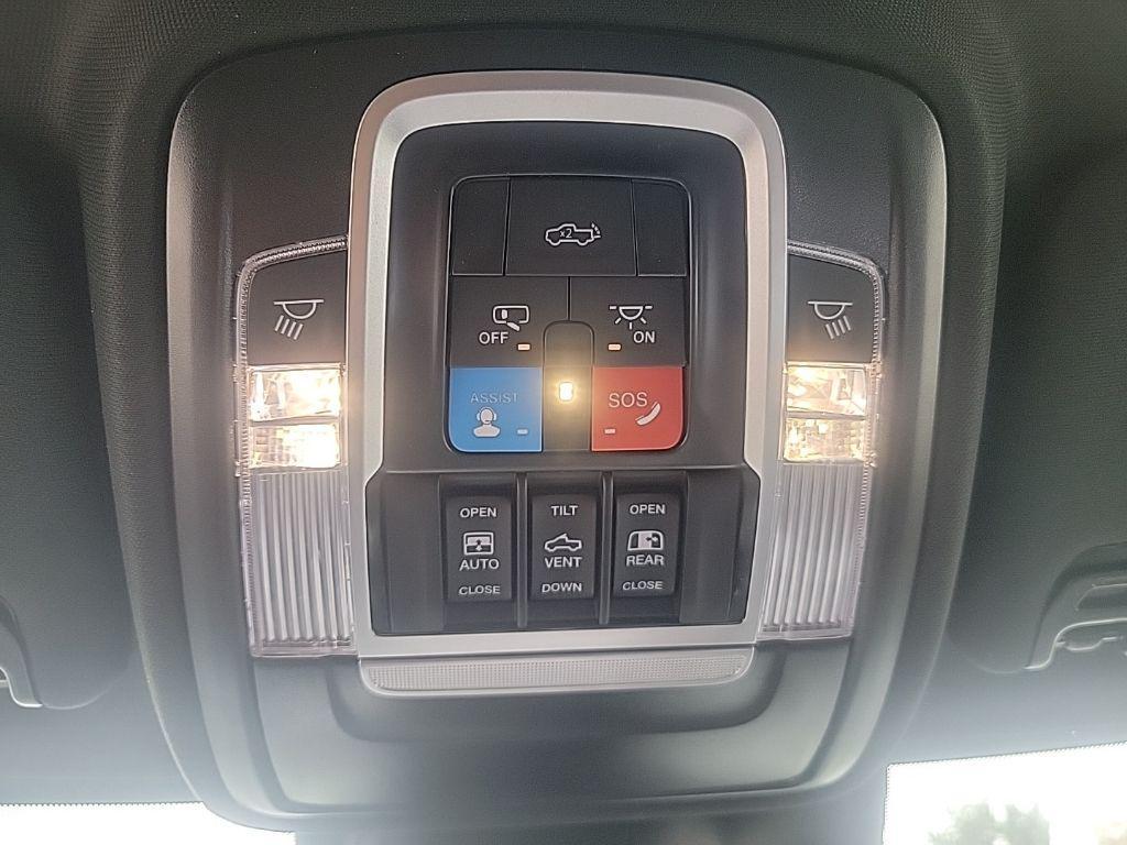 new 2025 Ram 2500 car, priced at $81,905