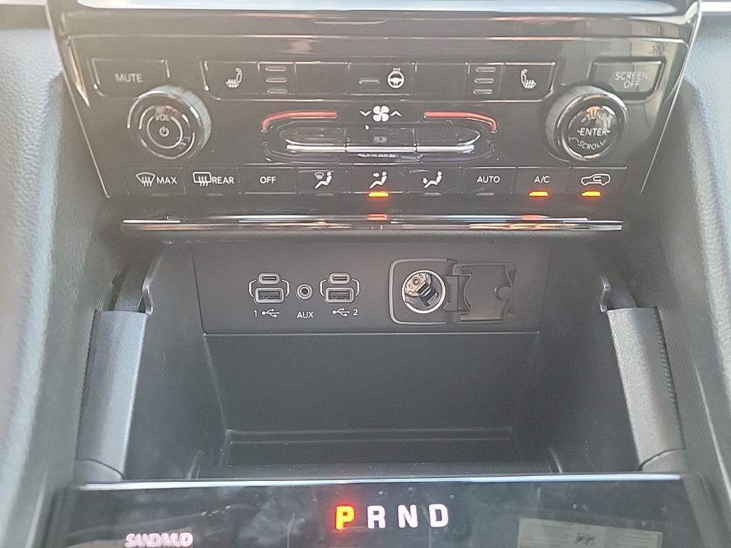 new 2025 Jeep Grand Cherokee car, priced at $47,486