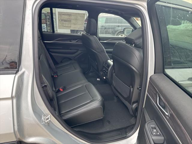 new 2025 Jeep Grand Cherokee car, priced at $39,432